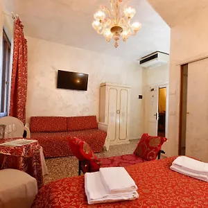 3* Гостевой дом Casa Martini
